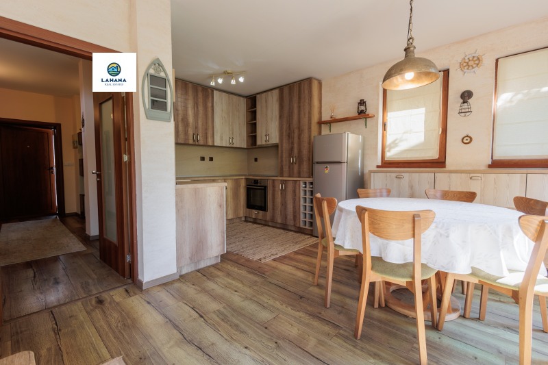 Продава КЪЩА, гр. Бургас, Сарафово, снимка 6 - Къщи - 50288219