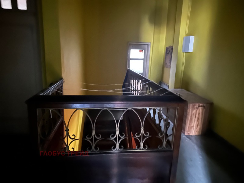 Продава КЪЩА, гр. София, Павлово, снимка 2 - Къщи - 53267428