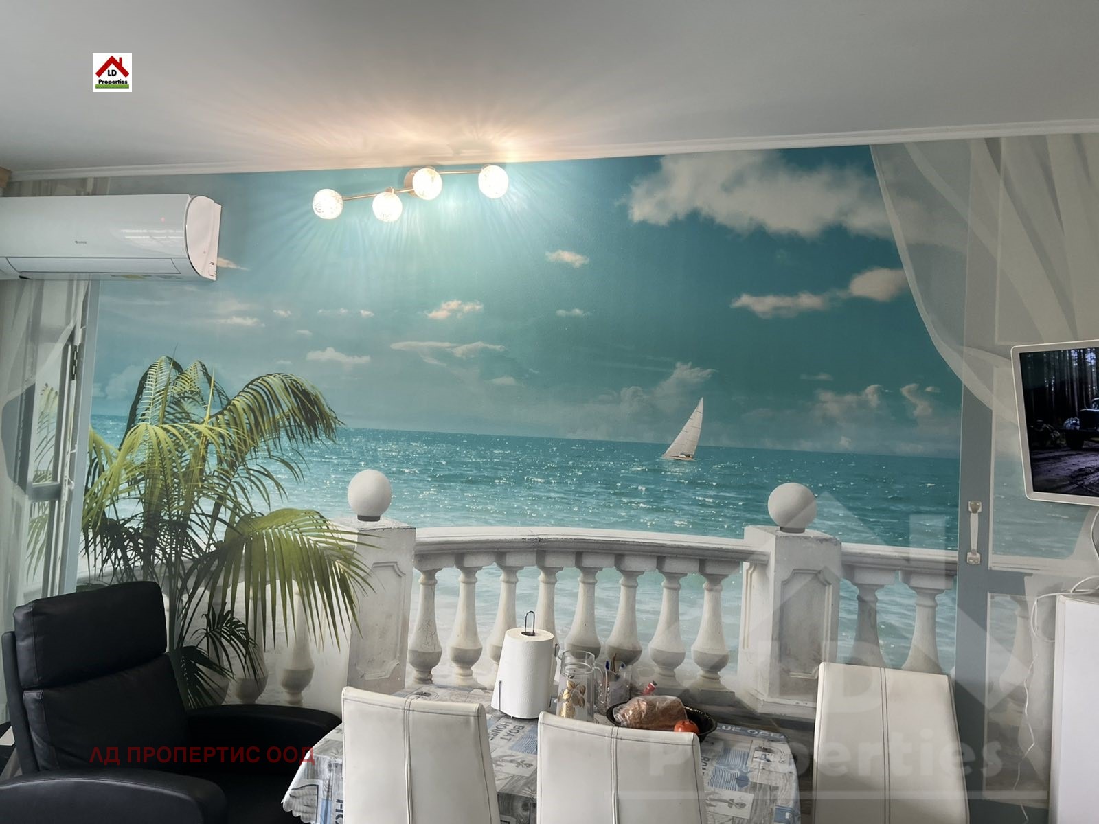 Продава 1-СТАЕН, гр. Варна, к.к. Св.Св. Константин и Елена, снимка 2 - Апартаменти - 54053208