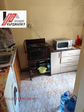 1 slaapkamer Vazrozjdentsi, Kardzjali 5