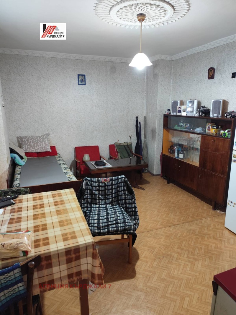 Till salu  1 sovrum Kardjali , Vazrojdenci , 60 kvm | 75431717