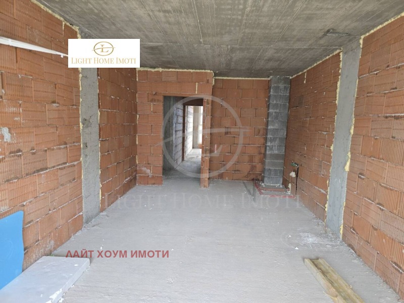 In vendita  1 camera da letto Plovdiv , Iugen , 75 mq | 32290236 - Immagine [2]