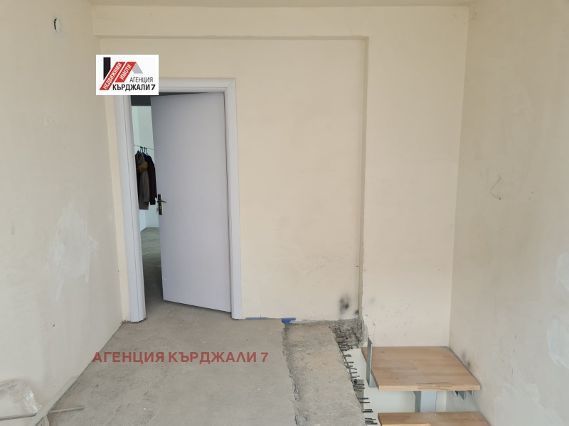 Na prodej  Mezonet Kardžali , Vazroždenci , 152 m2 | 27583153 - obraz [8]