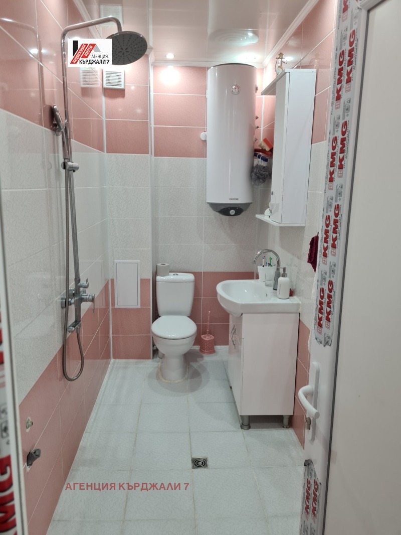Na prodej  Mezonet Kardžali , Vazroždenci , 152 m2 | 27583153