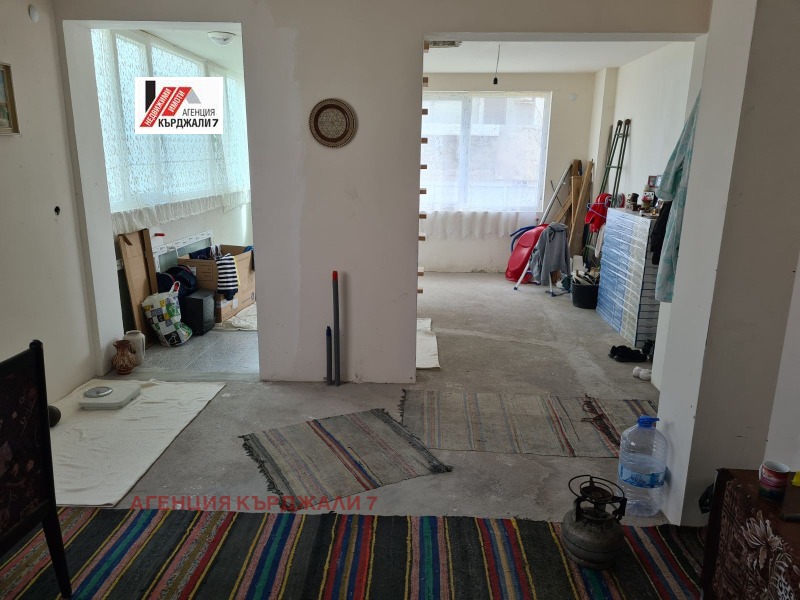 Na prodej  Mezonet Kardžali , Vazroždenci , 152 m2 | 27583153 - obraz [7]