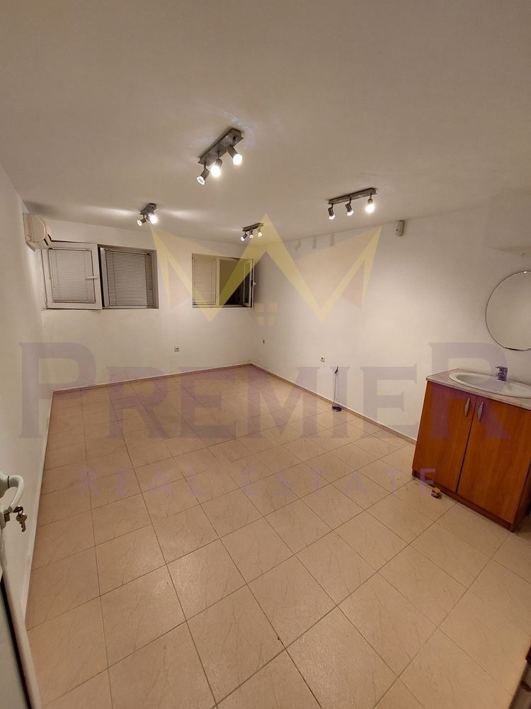 Продава ОФИС, гр. Варна, ХЕИ, снимка 12 - Офиси - 55404526