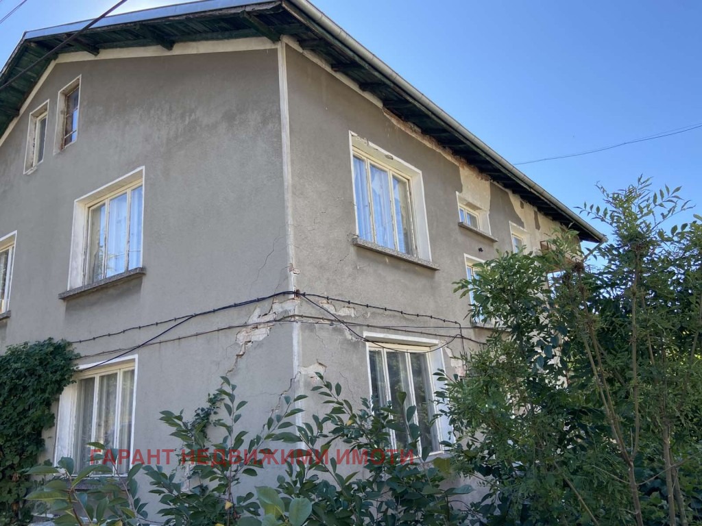 Продава КЪЩА, гр. Габрово, Лисец, снимка 2 - Къщи - 55788400