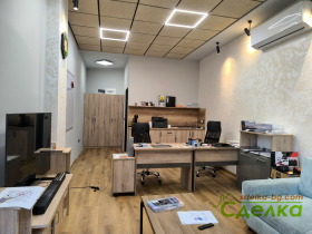 ОФИС, 67 m2