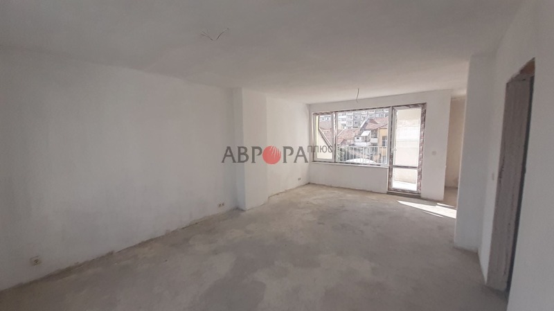 Na prodej  2 ložnice Burgas , Vazraždane , 130 m2 | 79166638 - obraz [3]