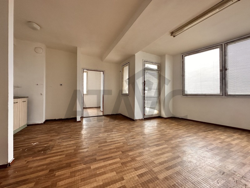 For Sale  2 bedroom Plovdiv , Tsentar , 88 sq.m | 58445635 - image [2]