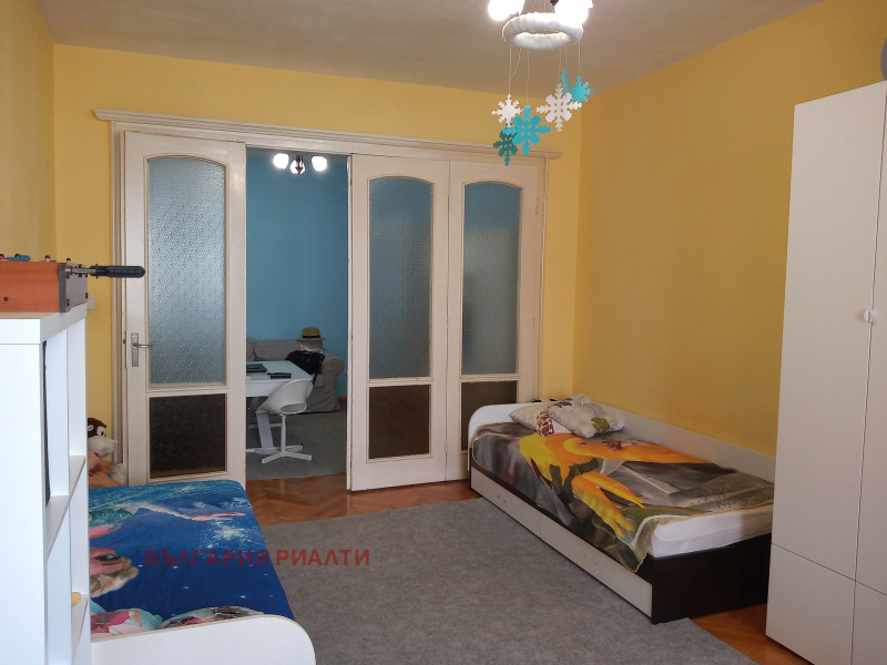 À venda  2 quartos Sofia , Centar , 100 m² | 76060324