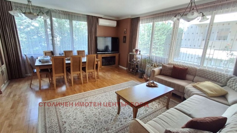 De vânzare  2 dormitoare Sofia , Manastirsci livadi , 128 mp | 68056519 - imagine [2]
