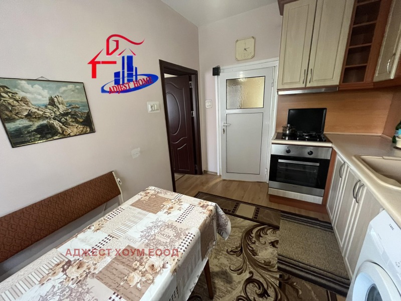 Продава  Етаж от къща град Шумен , Добруджански , 106 кв.м | 48730933 - изображение [2]