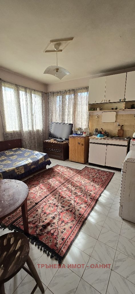 Продава КЪЩА, гр. Перник, Мошино, снимка 12 - Къщи - 52201219