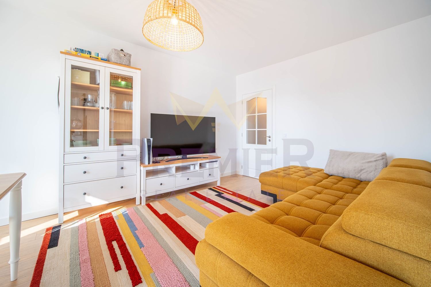 Продава 3-СТАЕН, гр. Варна, Галата, снимка 2 - Апартаменти - 54074022