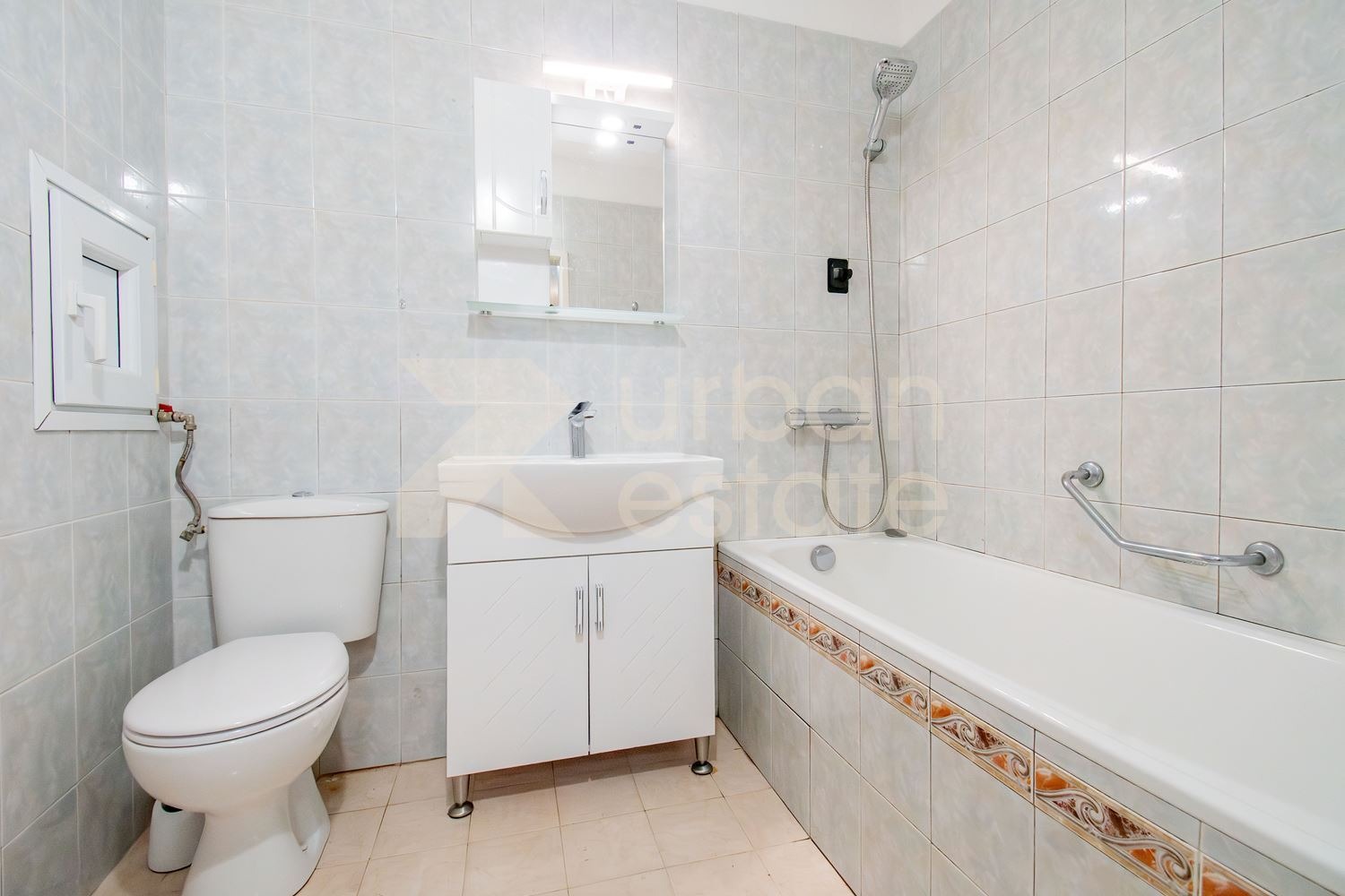 Продава 3-СТАЕН, гр. София, Лагера, снимка 13 - Апартаменти - 54996886