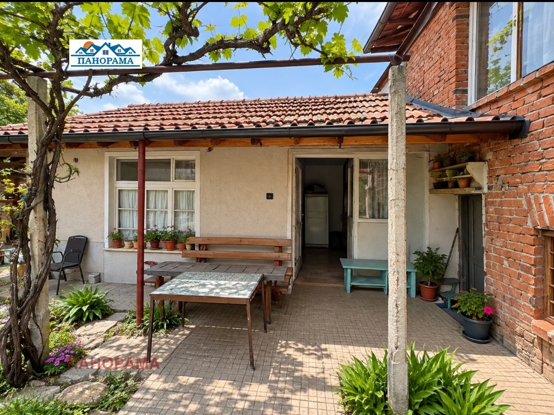 Продава КЪЩА, с. Ръжево, област Пловдив, снимка 3 - Къщи - 56106467