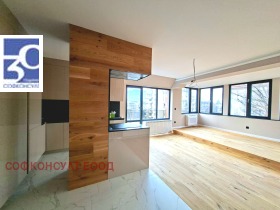 Продава  3-стаен, град София