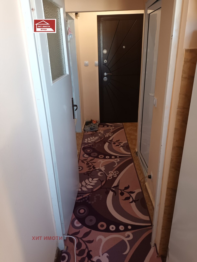 For Sale  1 bedroom Vratsa , Kvartal 72 , 60 sq.m | 96656997 - image [2]