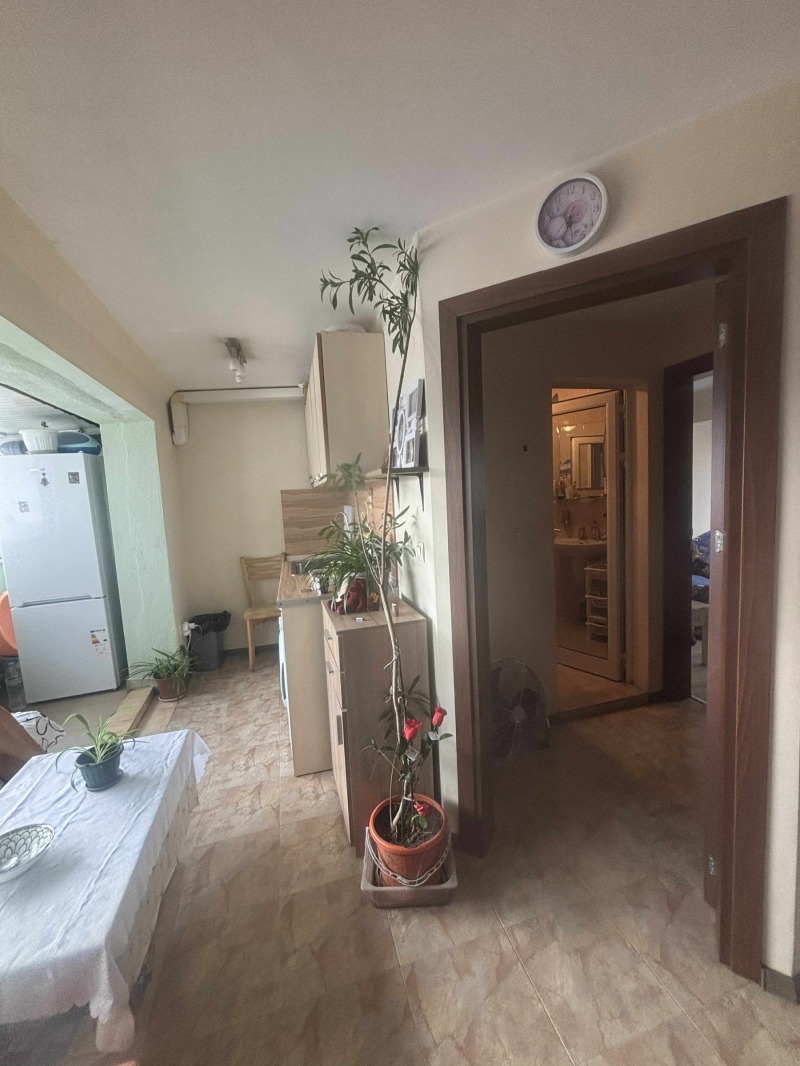 Продава  2-стаен град Благоевград , Грамада , 58 кв.м | 54340128 - изображение [8]