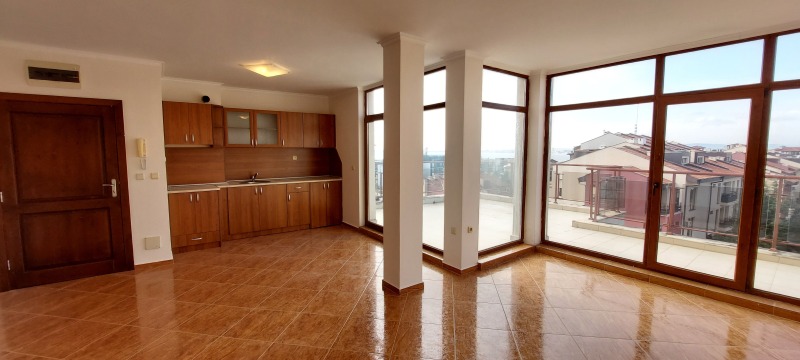 Продава 3-СТАЕН, гр. Свети Влас, област Бургас, снимка 4 - Апартаменти - 42891552