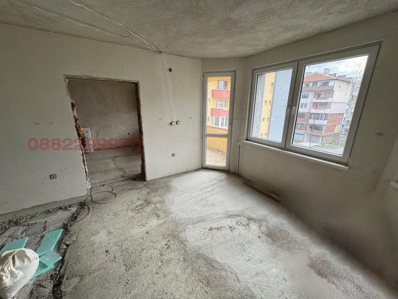 Продава МНОГОСТАЕН, гр. Самоков, област София област, снимка 11 - Апартаменти - 52781015