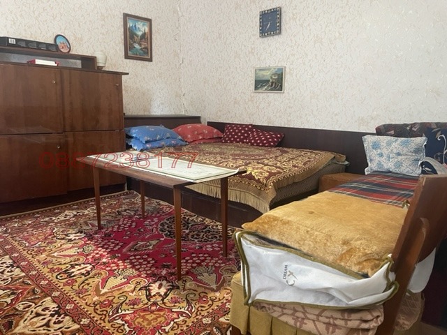 Продава КЪЩА, с. Крапец, област Добрич, снимка 8 - Къщи - 52770055