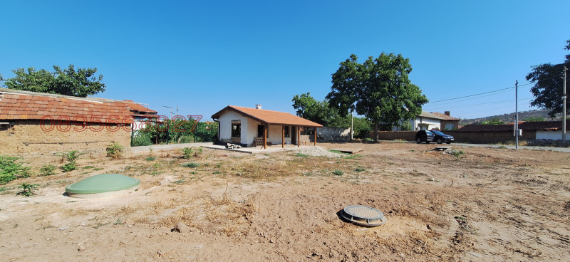 Продава КЪЩА, с. Бошуля, област Пазарджик