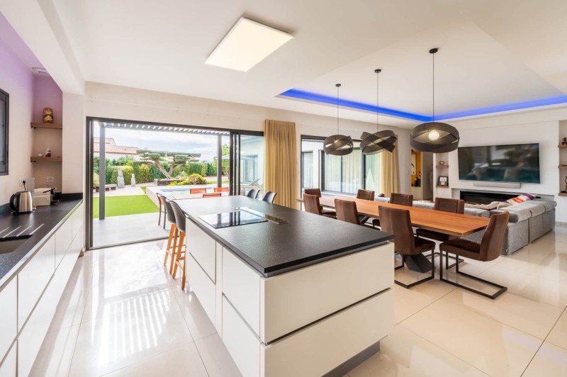 Продава КЪЩА, гр. София, Докторски паметник, снимка 5 - Къщи - 53290042