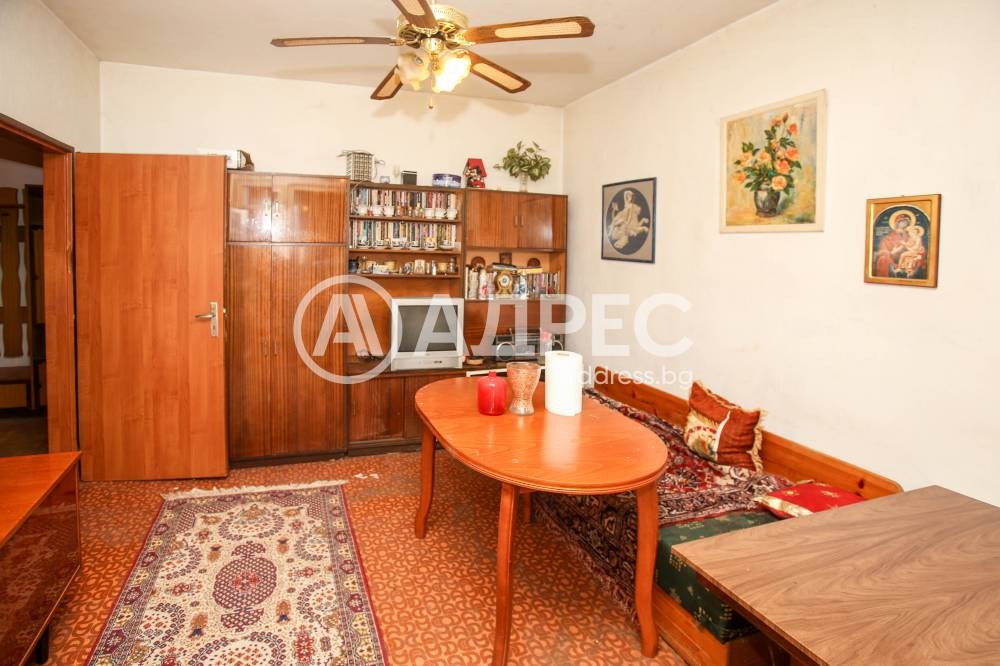 Продава 2-СТАЕН, гр. София, Лагера, снимка 2 - Апартаменти - 53681841