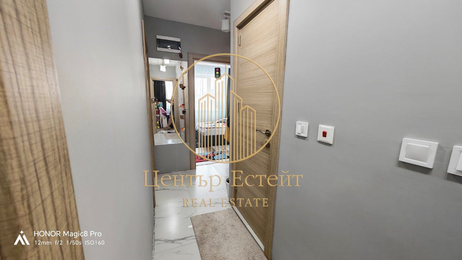 Продава 3-СТАЕН, гр. Плевен, Сторгозия, снимка 2 - Апартаменти - 54817710