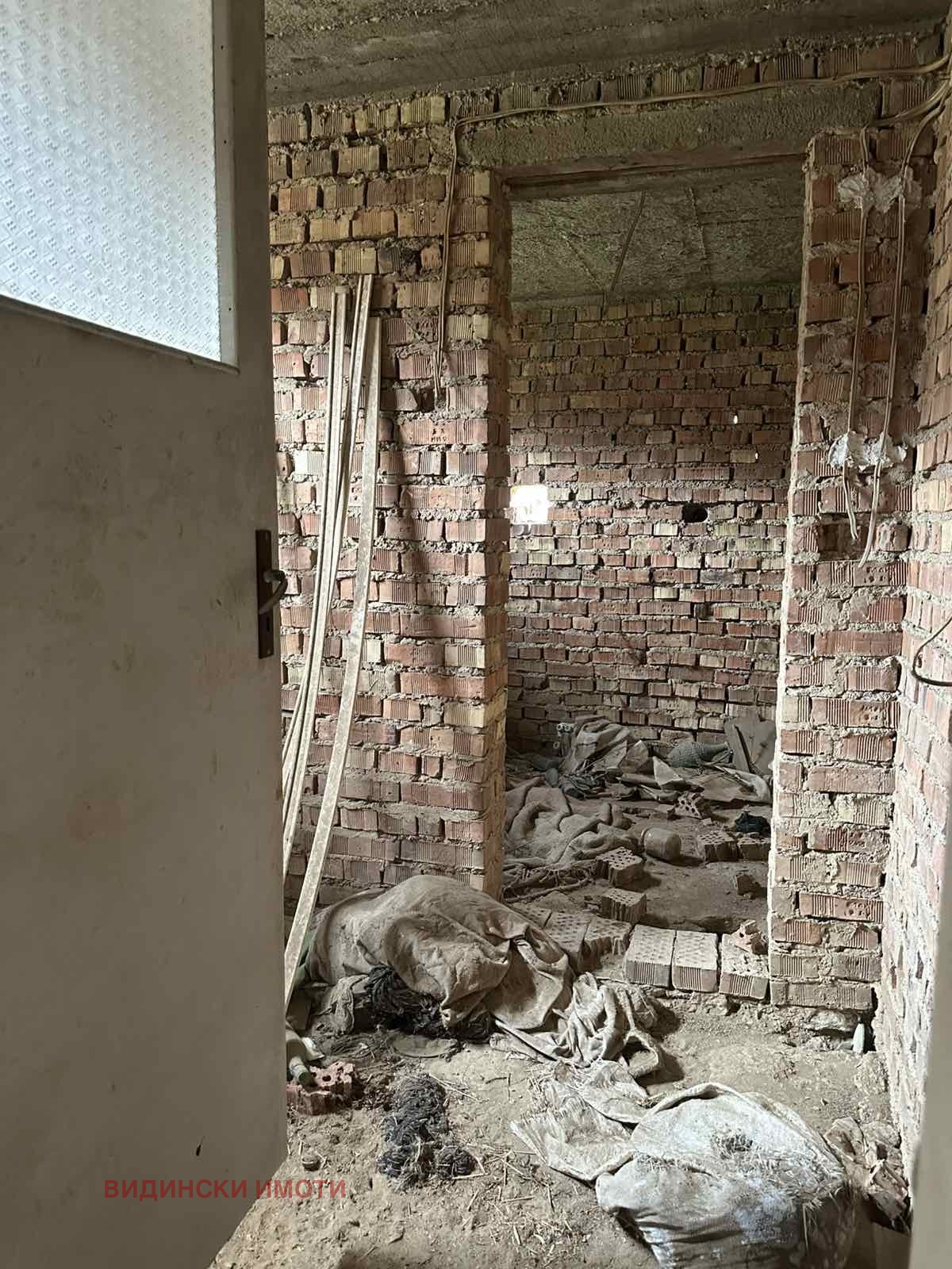 Продава КЪЩА, с. Винарово, област Видин, снимка 7 - Къщи - 53903630