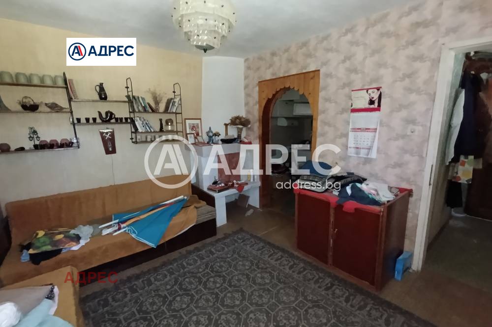 Продава КЪЩА, гр. Варна, м-т Боровец - север, снимка 2 - Къщи - 53914762