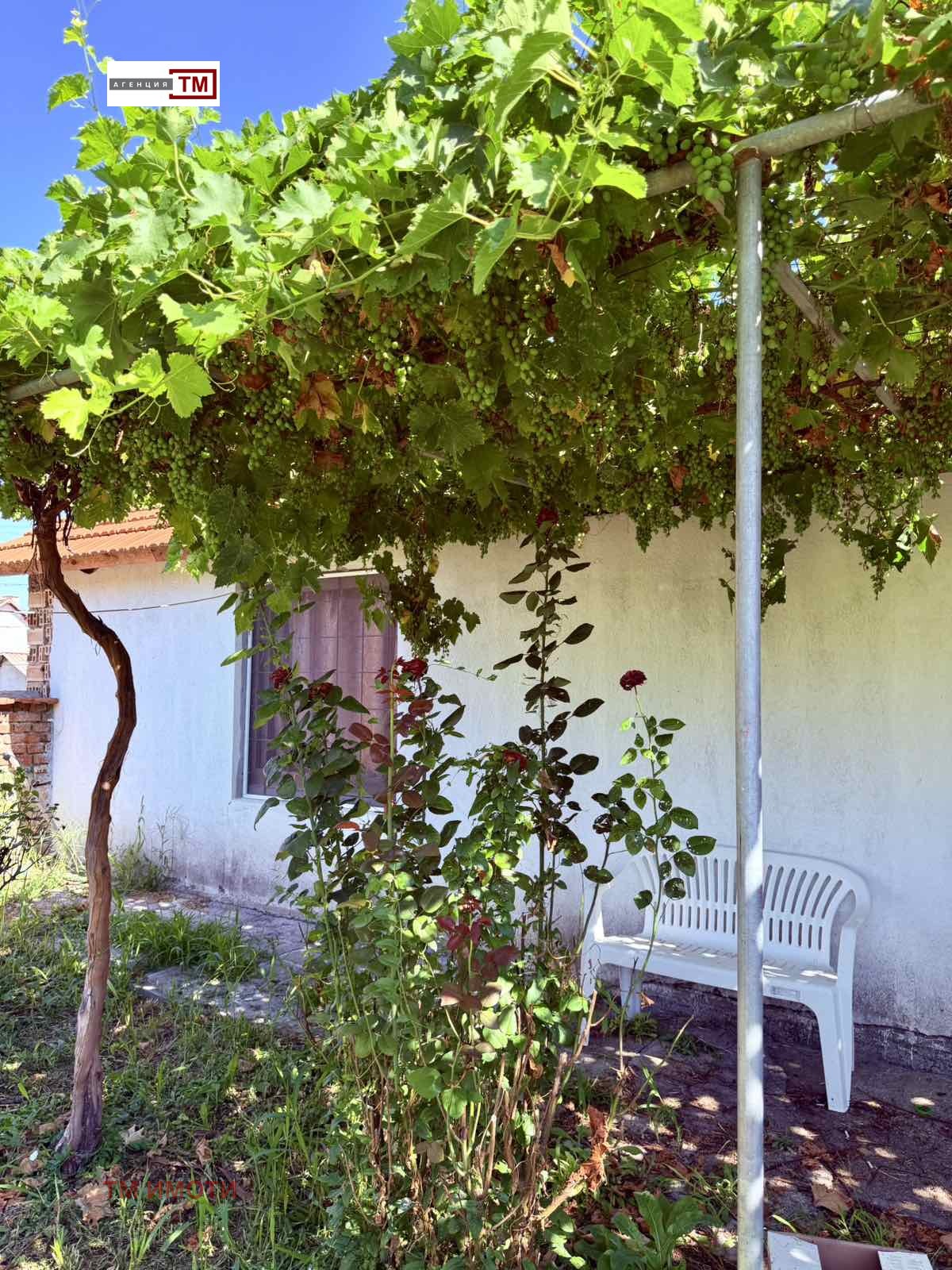 Продава КЪЩА, с. Любенова махала, област Сливен