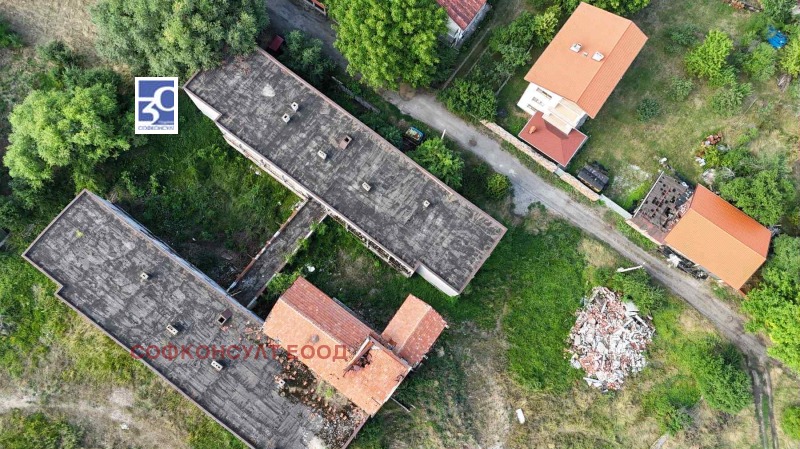Продава ПАРЦЕЛ в област Перник, с. Студена - 7458 кв.м / 290 000 € » 567 190.70 лв., СОФКОНСУЛТ ЕООД