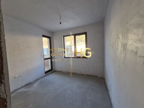 2 bedroom Vinitsa, Varna 5