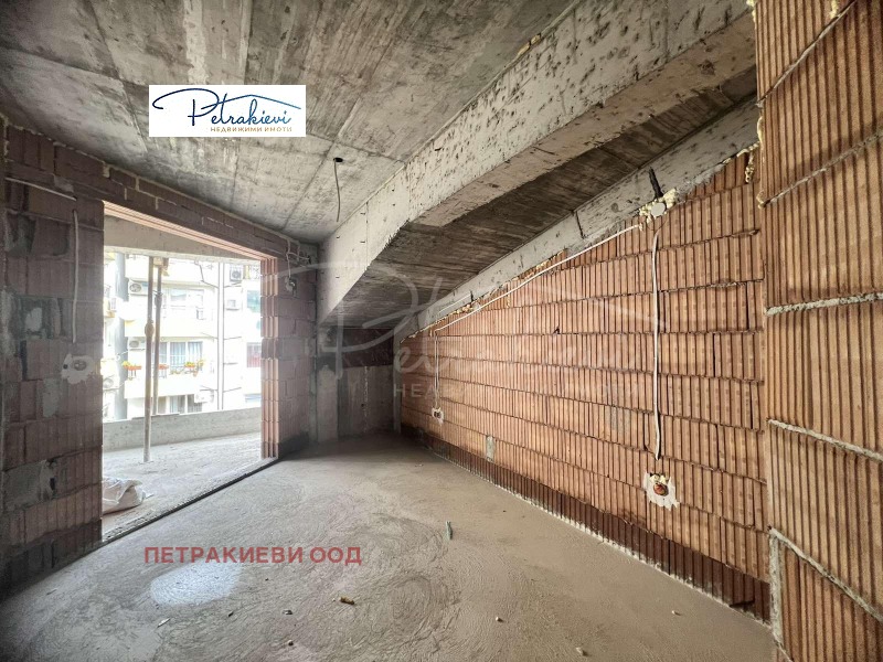 Продава 2-СТАЕН, гр. Бургас, област Бургас, снимка 8 - Апартаменти - 52245979