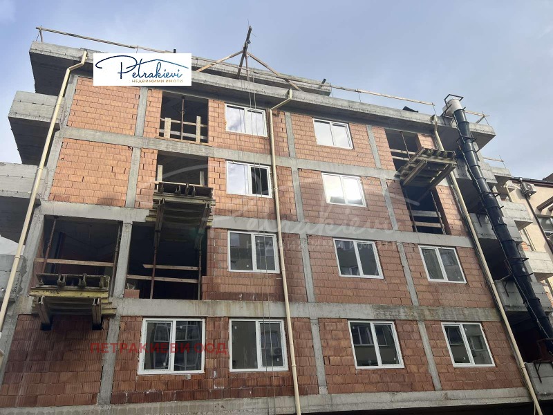 Продава 2-СТАЕН, гр. Бургас, област Бургас, снимка 2 - Апартаменти - 52245979