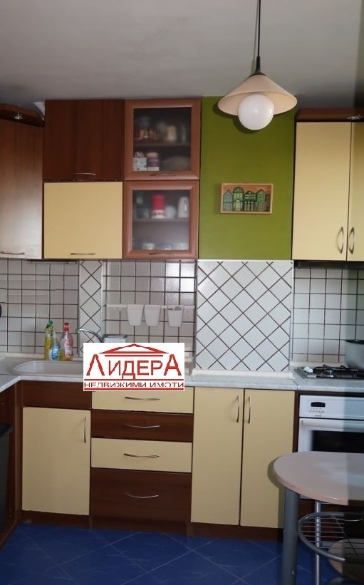 Продава 3-СТАЕН, гр. Пловдив, Тракия, снимка 5 - Aпартаменти - 48223837