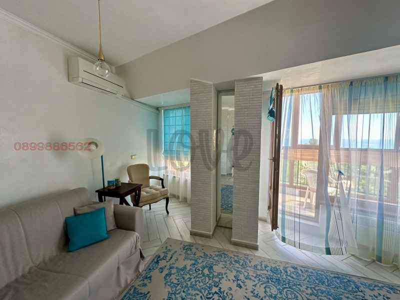 Продава 3-СТАЕН, гр. Варна, Галата, снимка 2 - Апартаменти - 53132571