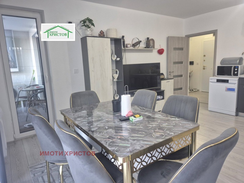 Продава 3-СТАЕН, гр. Шумен, Боян Българанов 2, снимка 2 - Апартаменти - 53306939