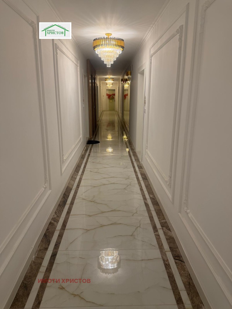 Продава 3-СТАЕН, гр. Шумен, Боян Българанов 2, снимка 15 - Апартаменти - 53306939