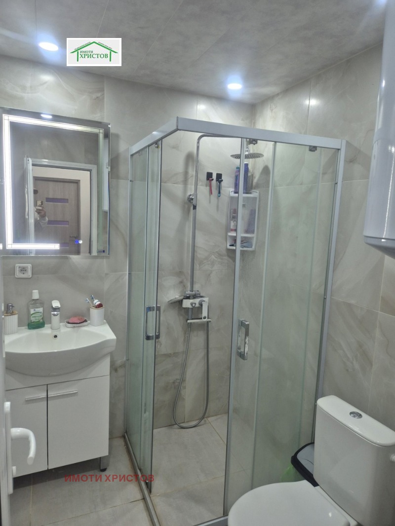 Продава 3-СТАЕН, гр. Шумен, Боян Българанов 2, снимка 11 - Апартаменти - 53306939