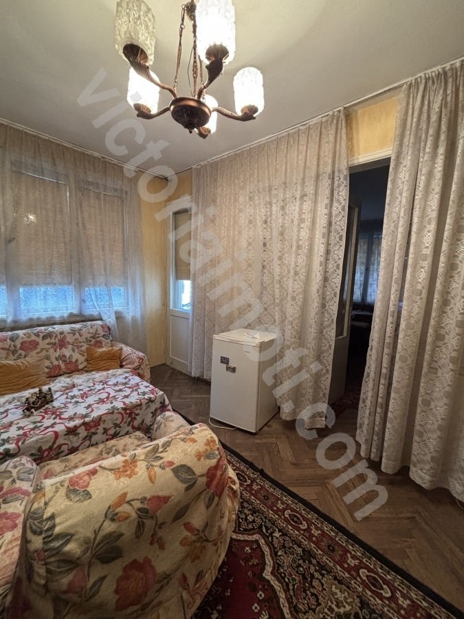 Продава 4-СТАЕН, гр. Велико Търново, Център, снимка 3 - Апартаменти - 54061855