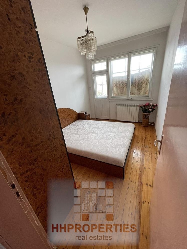 For Sale  House Floor Plovdiv , Proslav , 169 sq.m | 40449735 - image [2]
