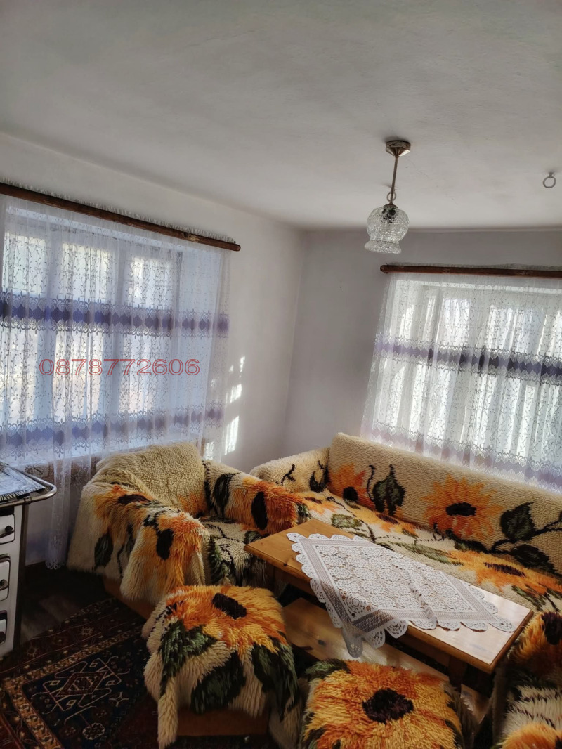 Продава КЪЩА, с. Подвис, област Смолян, снимка 2 - Къщи - 53288174