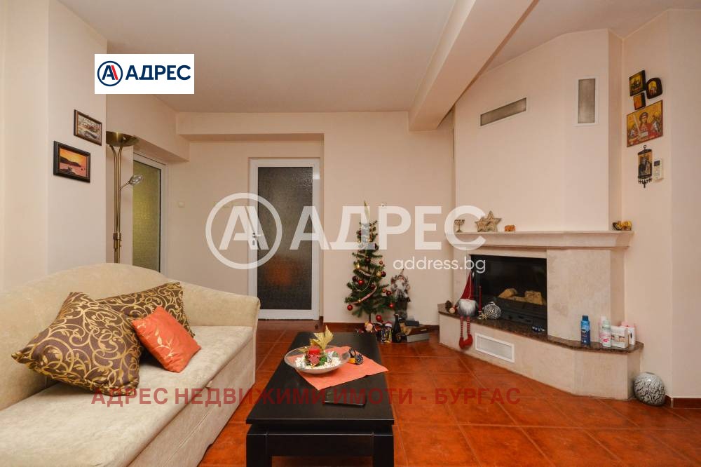 Продава МНОГОСТАЕН, гр. Бургас, Възраждане