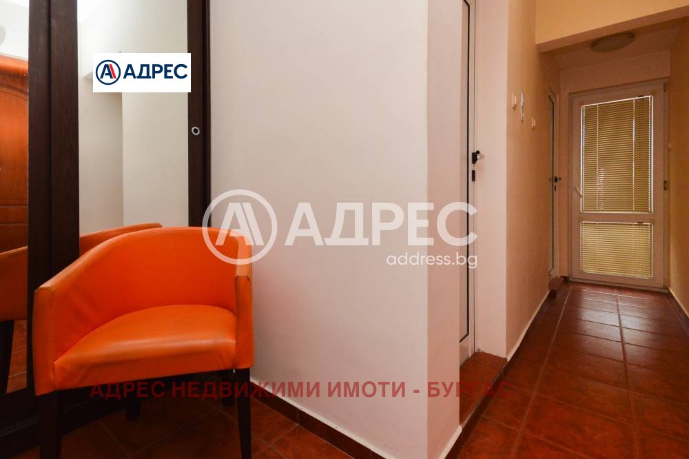 Продава МНОГОСТАЕН, гр. Бургас, Възраждане, снимка 4 - Апартаменти - 53984422