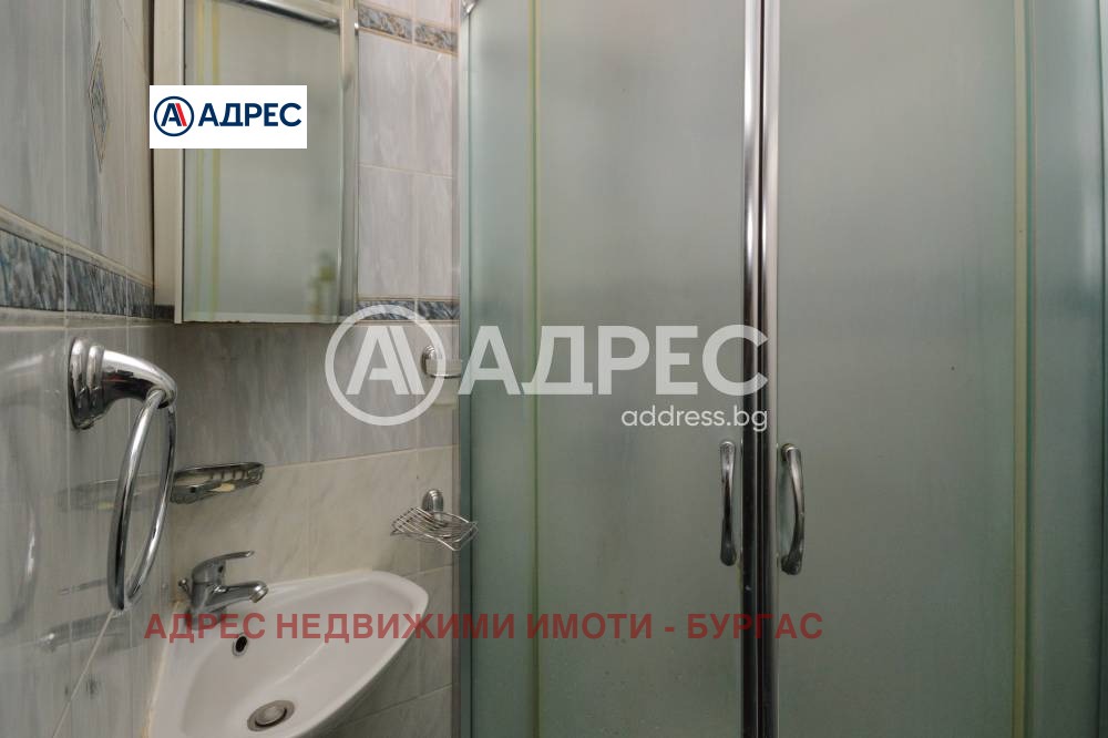 Продава МНОГОСТАЕН, гр. Бургас, Възраждане, снимка 12 - Апартаменти - 53984422
