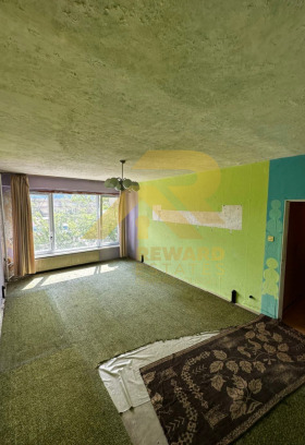 1 dormitorio Teva, Pernik 5